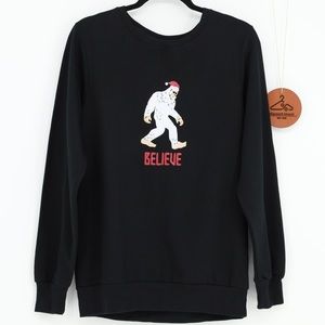 Basic Resources HoHoHo Collection Christmas Believe Top Bigfoot‎ Santa Sz Small